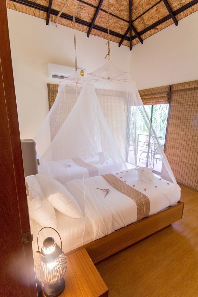 Anurak Community Lodge Phanom Exterior foto