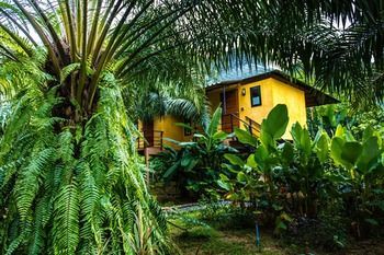 Anurak Community Lodge Phanom Exterior foto